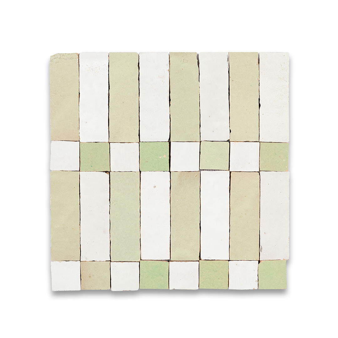 Square mat with a checkered pattern of green and white squares on a white background